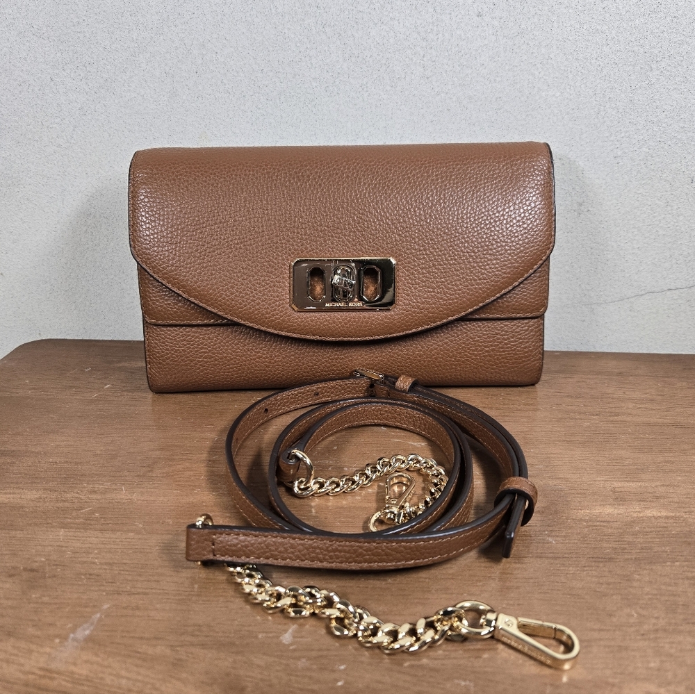 Michael Kors Tan Wallet Crossbody